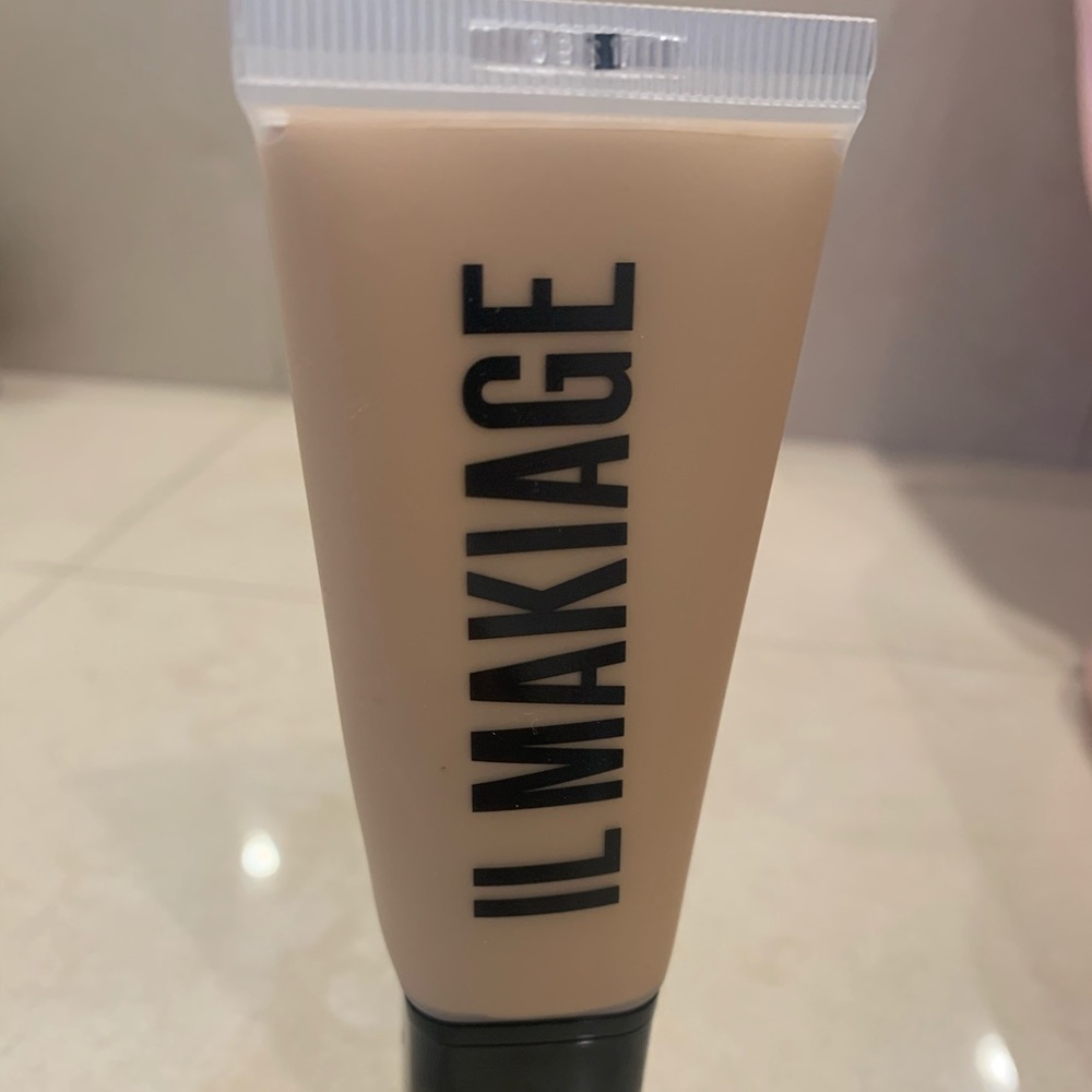IL Makiage After Party Full Coverage Foundation